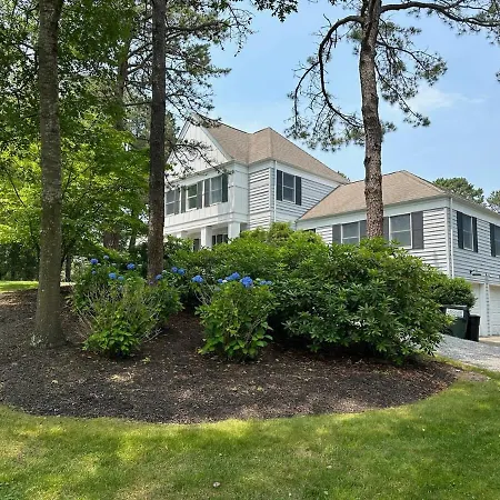 Southampton Family Estate Villa